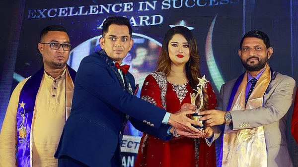 Excellence in Success Award 2025 presentation